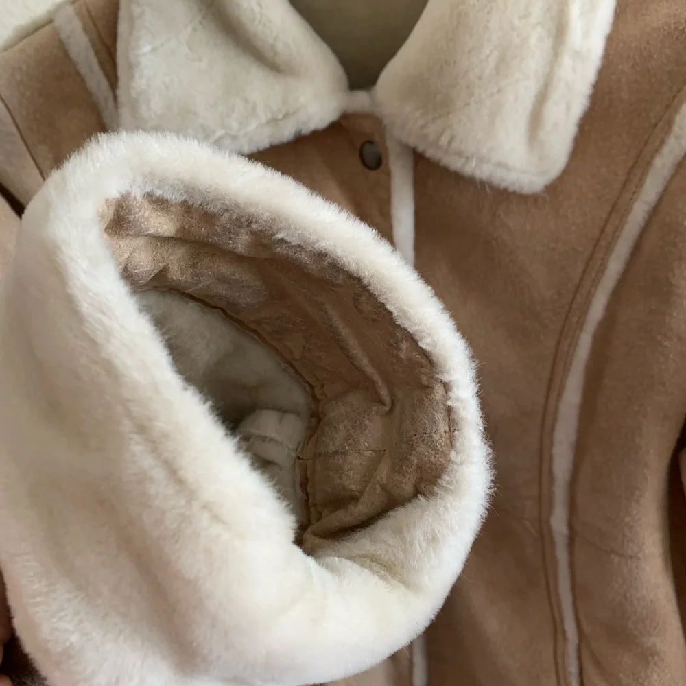 Donating Soon Wilson’s Leather Suede Jacket - Picture 9 of 11